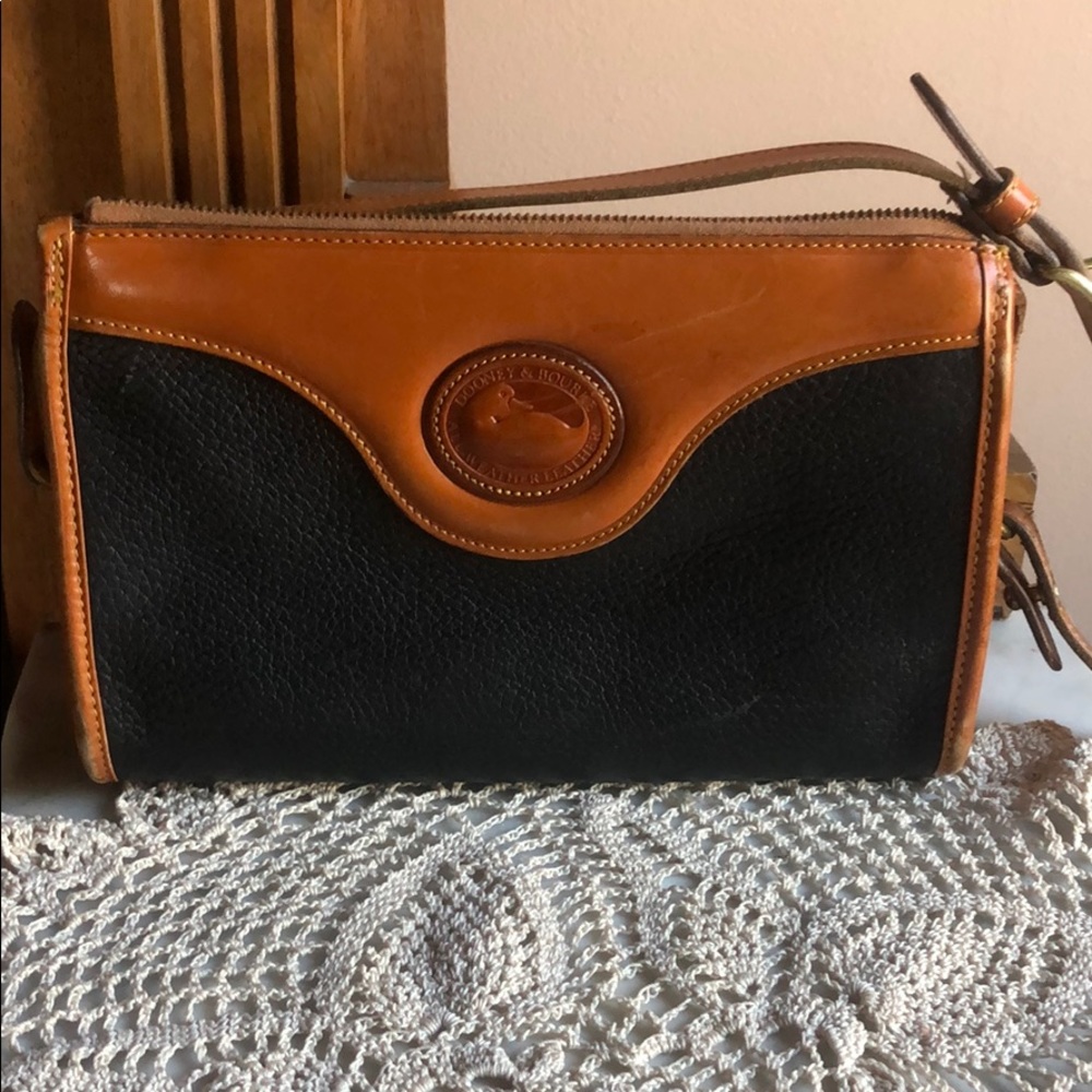 Dooney and Bourke purse